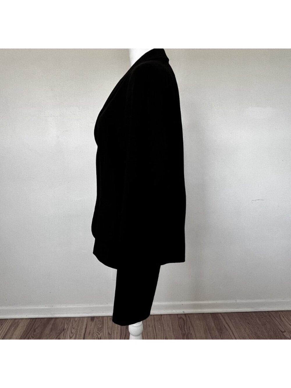 Calvin Klein Womens Blazer Notched 2 Button Black Sz 10 Classic Capsule Neutral - Picture 4 of 14